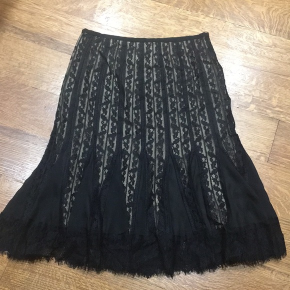 Ann Taylor Loft Skirt size 2 - Picture 10 of 10